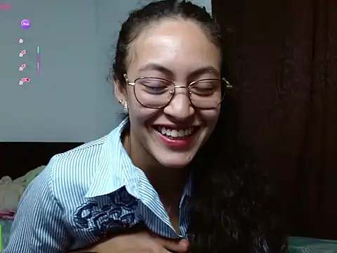 Amitlu_'s Live XXX Chat