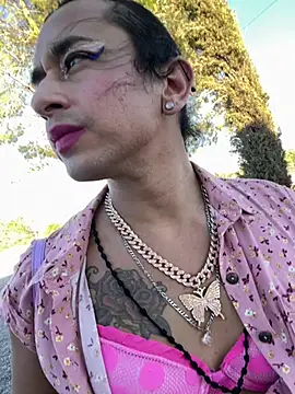 TranSexualJade95: онлайн-секс-чат