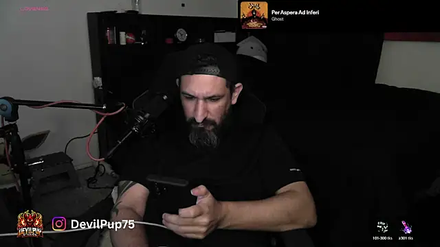 Chat XXX en directo de DevilPup75_