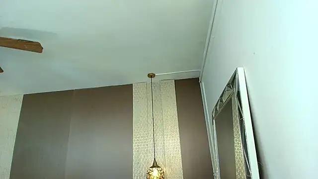 Tiifany_Baker: онлайн-секс-чат