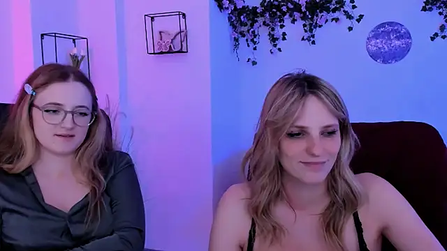 luna_berryy Chat XXX in diretta