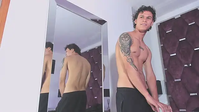 Chat XXX ao vivo de TonyBenedetti