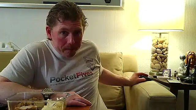9VOLTT XXX чат на живо