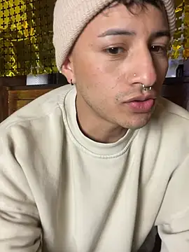 Dereck_Klain Chat XXX in diretta