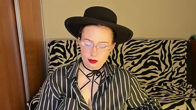 XXX chat uživo modela just_fucked777
