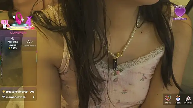 EmmitaGarcia XXX чат на живо