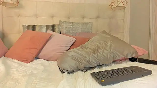 CHRISTY_BAKER 라이브 XXX 채팅