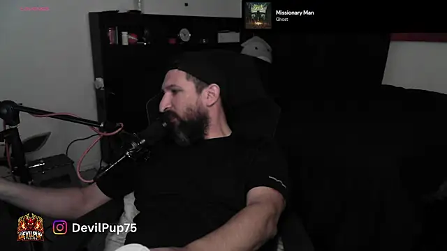 DevilPup75_'s Live XXX Chat
