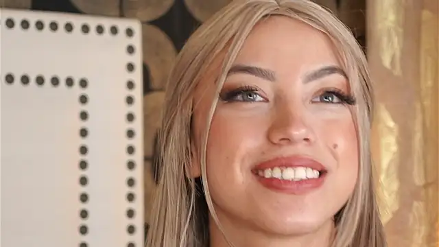 IsabelaWhite Chat XXX in diretta