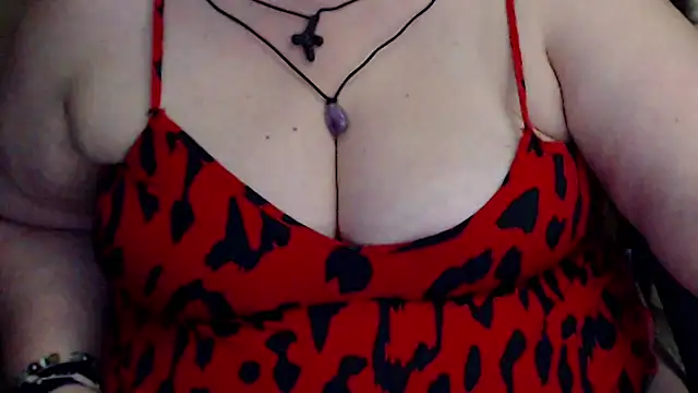 צ'אט XXX בשידור חי של mayasmith