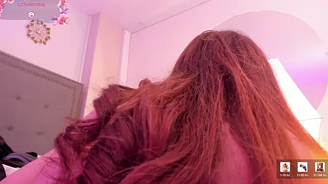 EmmilyClark élő XXX-chatje