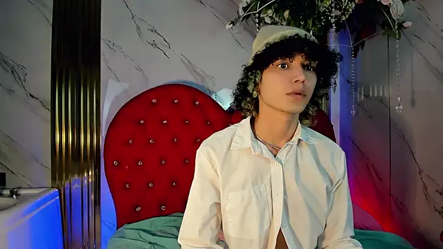 Chat XXX en directo de thanier_18