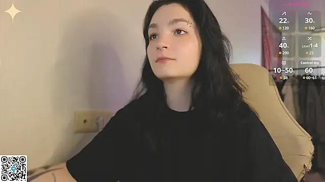 Luna_Moon13のライブXXXチャット