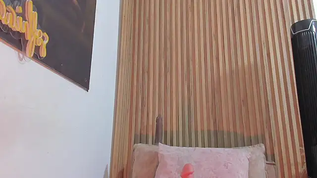 Онлайн чат XXX sofhiaa_adaams