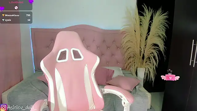 Chat +18 de Ashley_dolll ao vivo