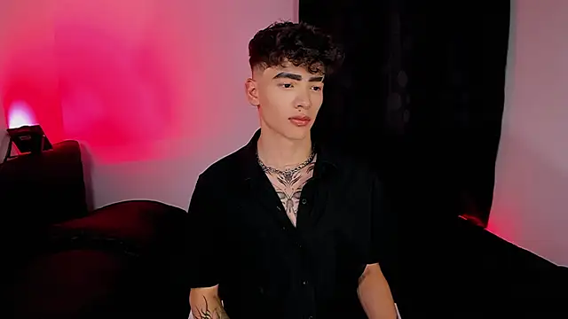 Chat XXX Live Axel_InkShade_