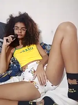 XXX chat uživo modela Emanuelle_manu