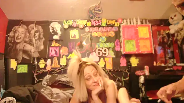 Chat XXX en directo de Splash_Queen420