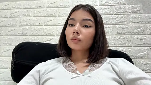 MarylnMonnier's Live XXX Chat