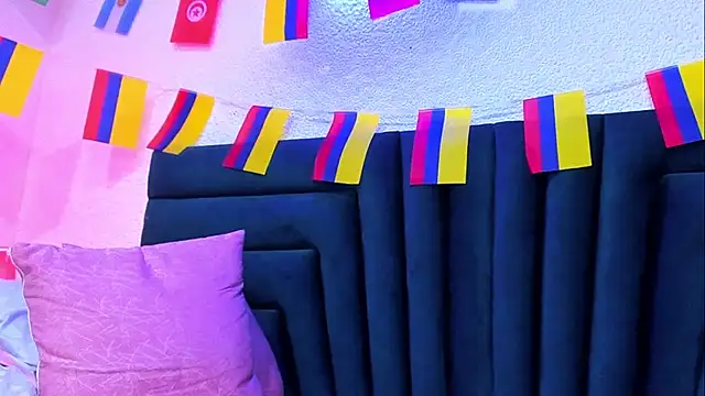 دردشة VictoriaRouge_ الجنسية المباشرة
