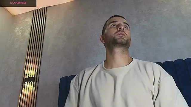 Chatroom XXX en direct de lorenzo_walker_1