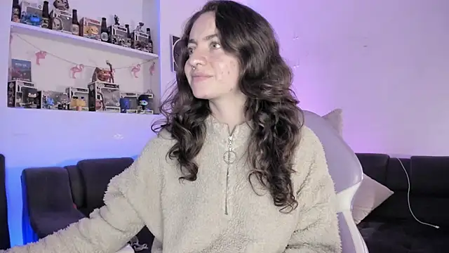 Agathaks Adlı Modelin Canlı XXX Sohbeti
