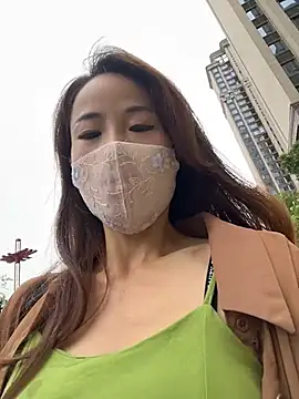 kiss_loo 即時 XXX 聊天