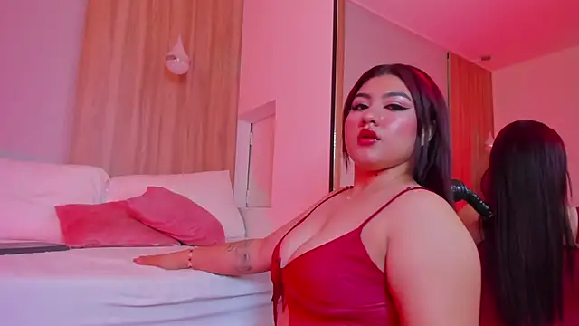 julieta_wildblood's Live XXX Chat
