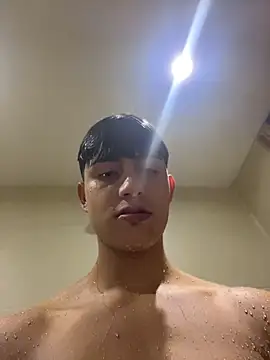 Lander_Cruz 即時 XXX 聊天
