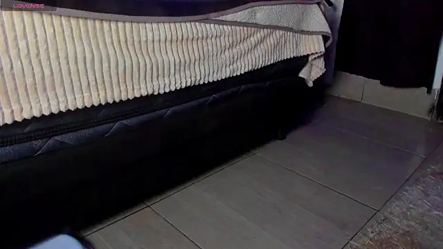 XXX chat uživo modela Caleb_Frost