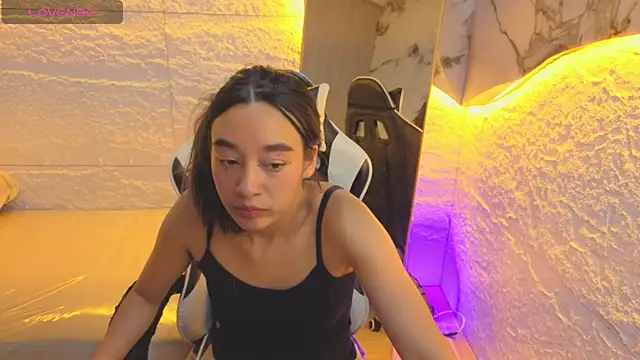 Živý XXX chat Little_Samy_v