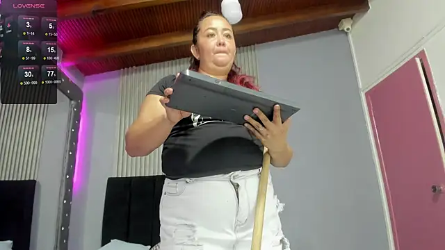 Živý XXX chat Paulinna_Curvy