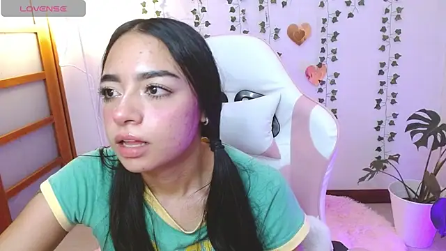 Živý XXX chat hellokitty__valery
