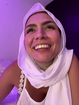 Darsha_Khemu Adlı Modelin Canlı XXX Sohbeti