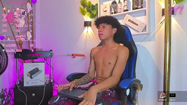_taylor_blackn Live XXX chat
