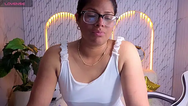 sarah_bay_tx Live XXX-Chat