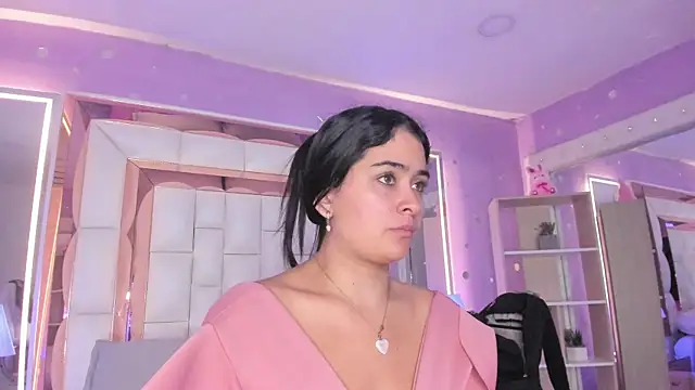 Goldentemptation_ – Naživo XXX chat