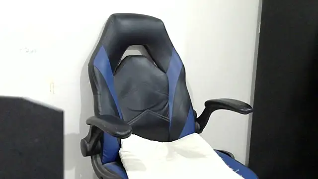 צ'אט XXX בשידור חי של Darkkras