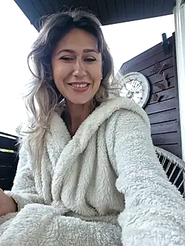 CelynaRoss Chat XXX live