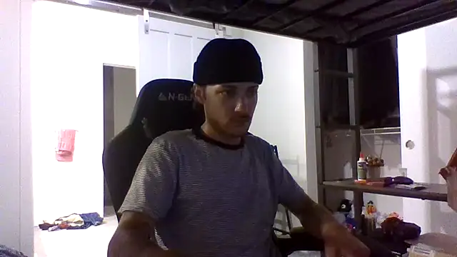 Živý XXX chat Jbenz420