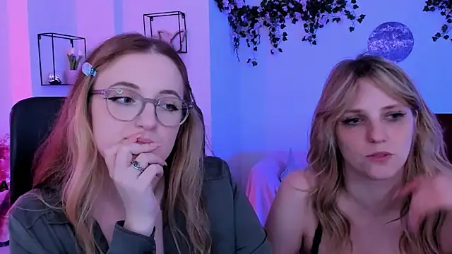 luna_berryy Chat XXX in diretta