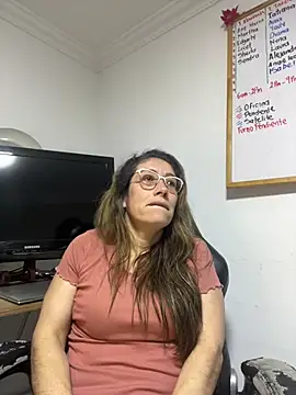 Онлайн чат XXX kaylaMinov_