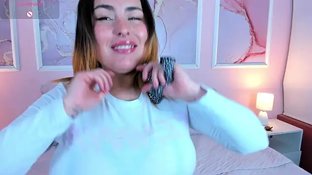 Kennya_Rodriguez Chat XXX in diretta