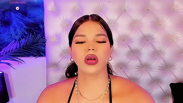 Živý XXX chat Keira_Fox31