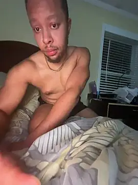 Charmingswoleking's Live XXX Chat