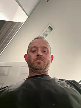 Enjoyedmine's Live XXX Chat
