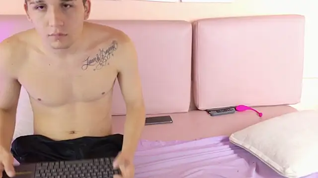 Živý XXX chat JazMaxxx
