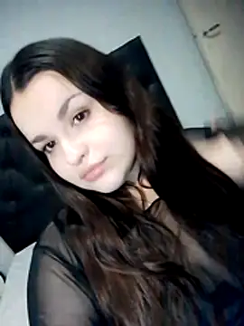 دردشة BadPeroCute الجنسية المباشرة