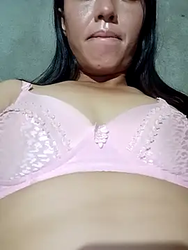 Pussyshow69 即時 XXX 聊天