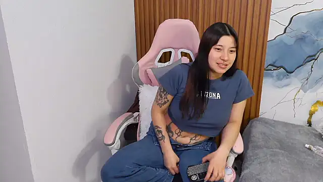 Zulema_R1のライブXXXチャット